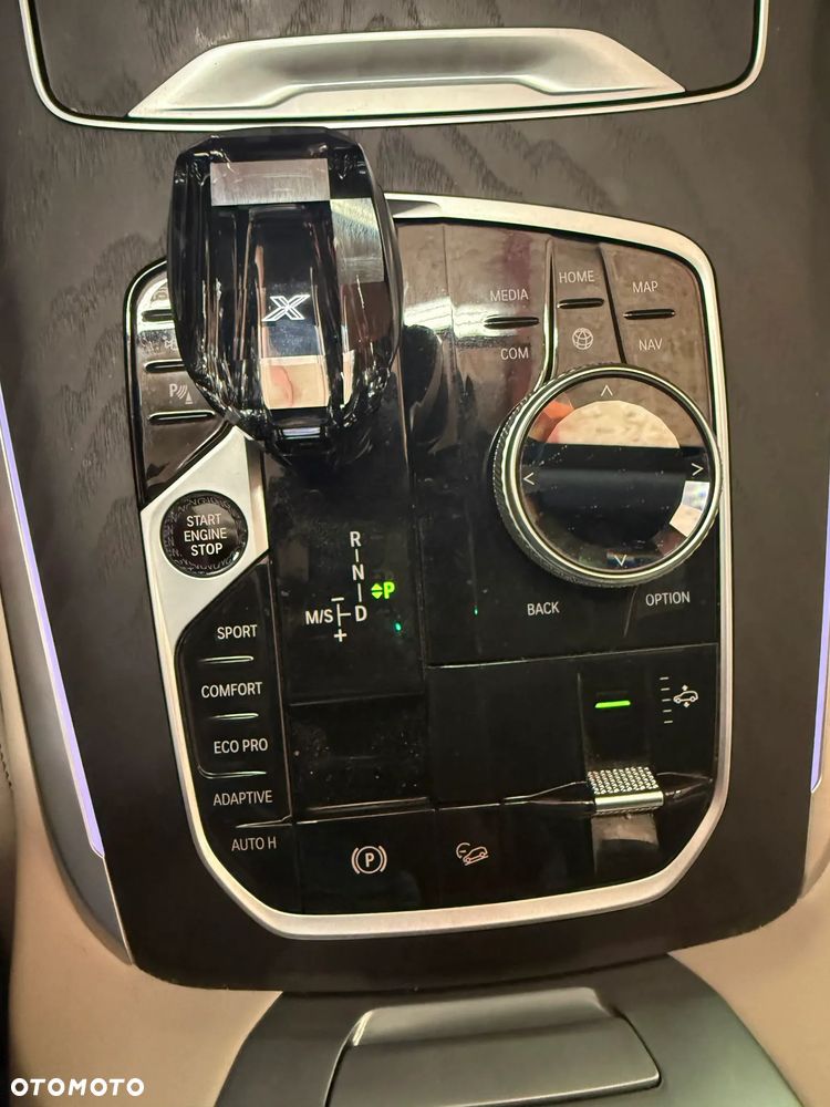 BMW X7 xDrive40i mHEV sport - 24