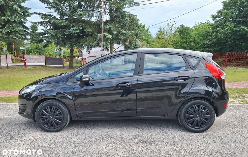 Ford Fiesta 1.0 Champions Edition - 4