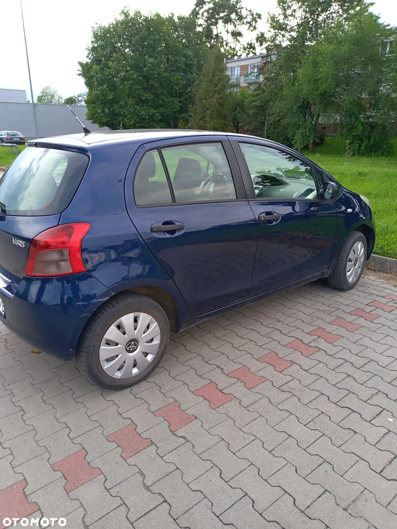 Toyota Yaris 1.0 Terra A/C - 2