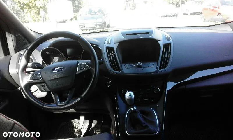 Ford Kuga - 6