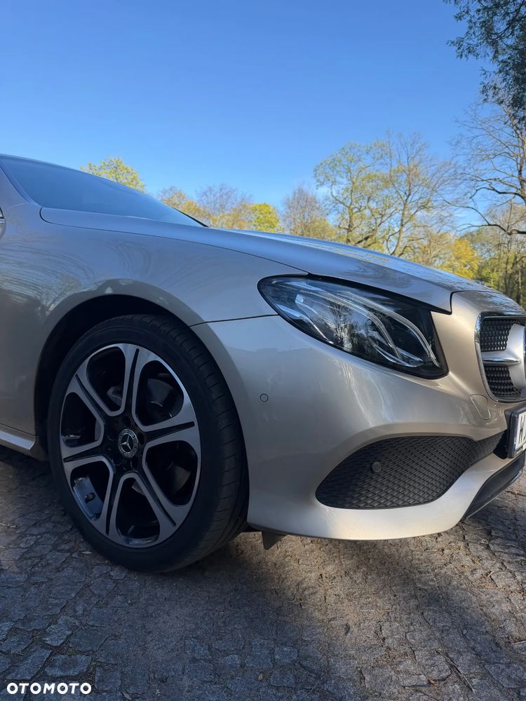 Mercedes-Benz Klasa E 200 4-Matic 9G-TRONIC - 11