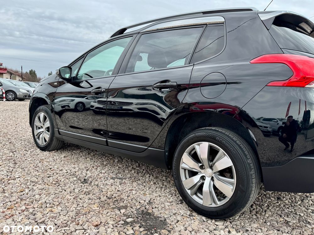 Peugeot 2008 PureTech 82 Style - 14