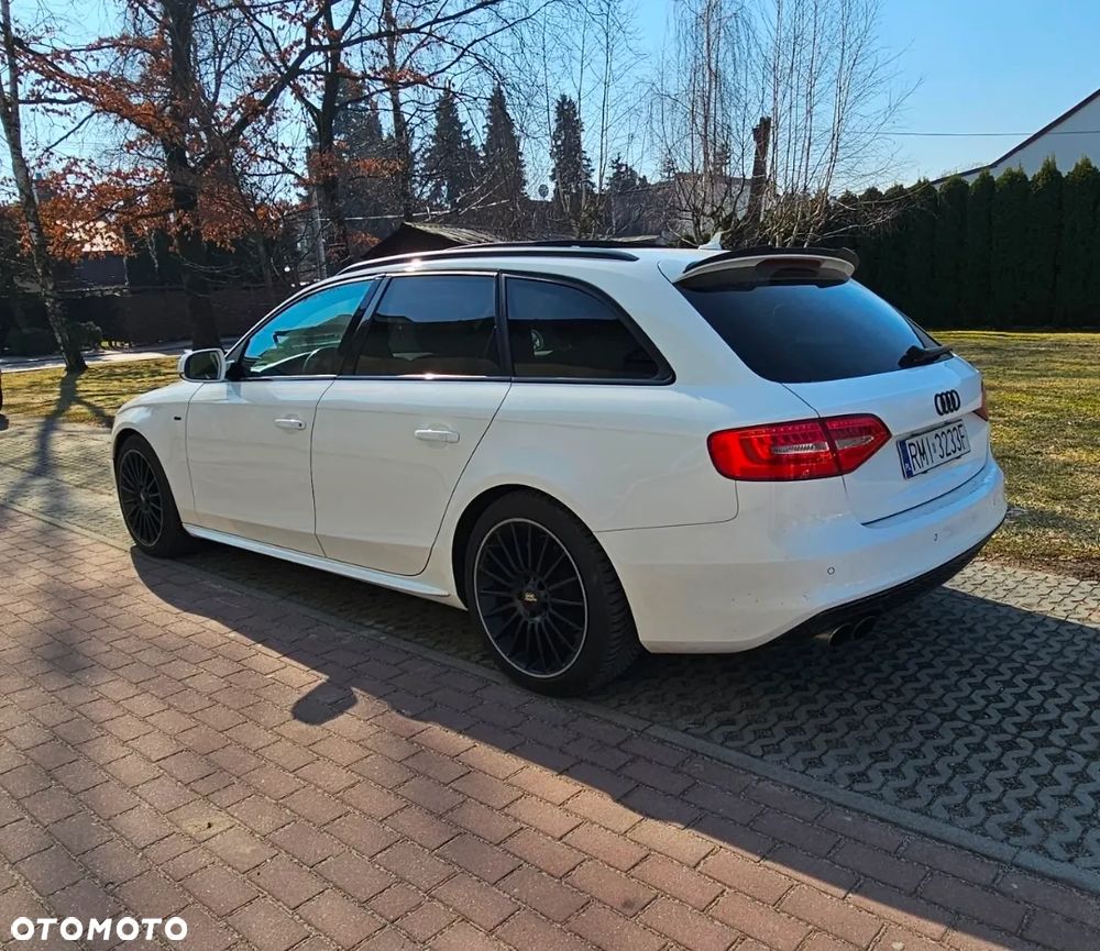 Audi A4 Avant 2.0 TDI Quattro S tronic - 6