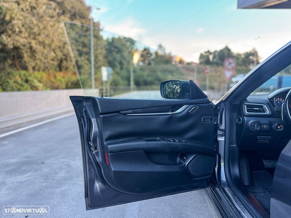 Maserati Ghibli Diesel GranSport - 26