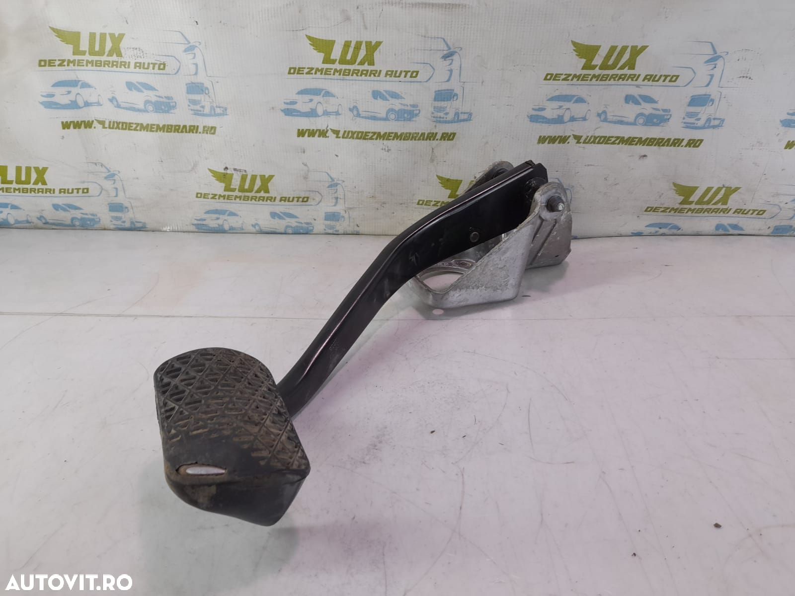 Pedala frana Mercedes-Benz R-Class W251 [2005 - 2010] 3.0 cdi om642.9 - 1