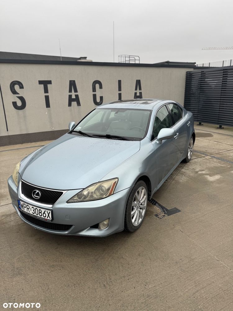 Lexus IS 250 - 1