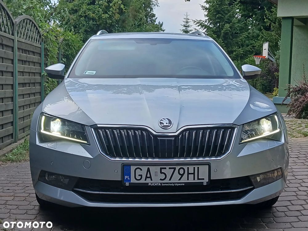 Skoda Superb 1.5 TSI ACT Ambition DSG - 9