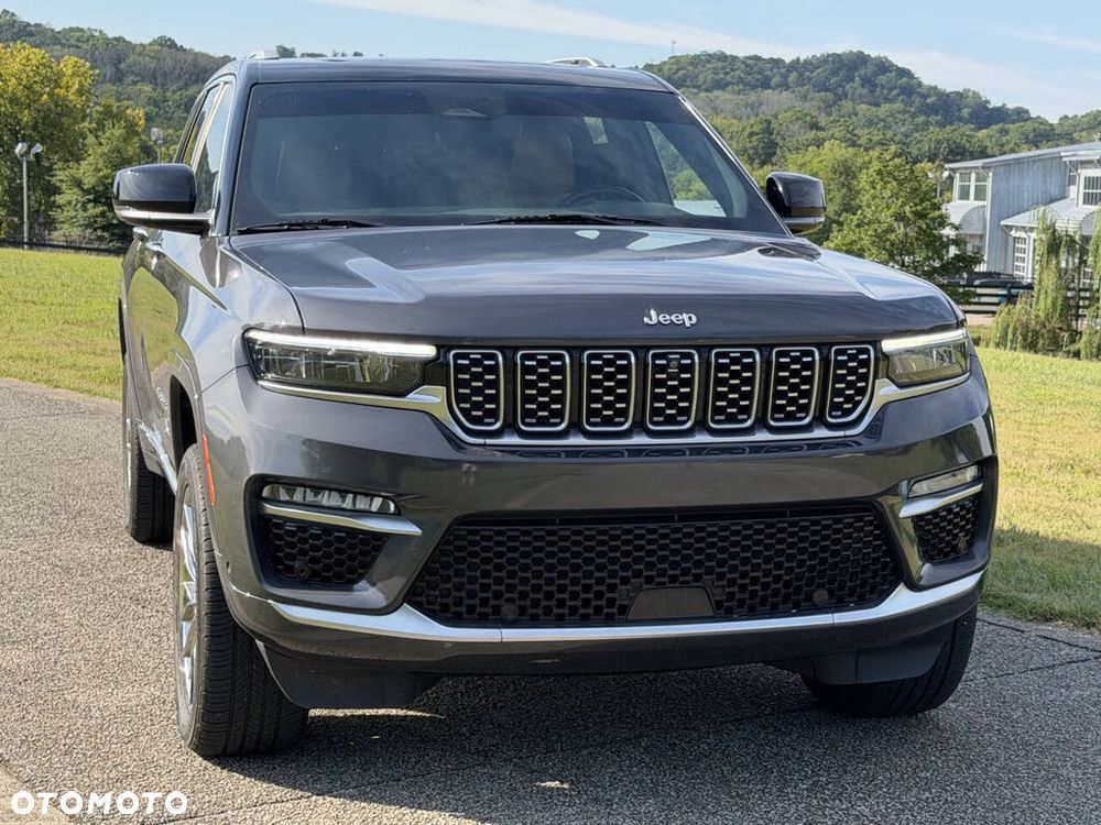 Jeep Grand Cherokee - 2