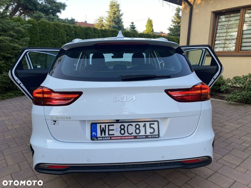 Kia Ceed 1.5 T-GDI M - 14