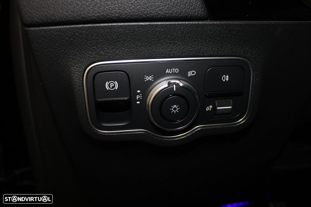 Mercedes-Benz EQA 250 AMG Line — fotografia 10