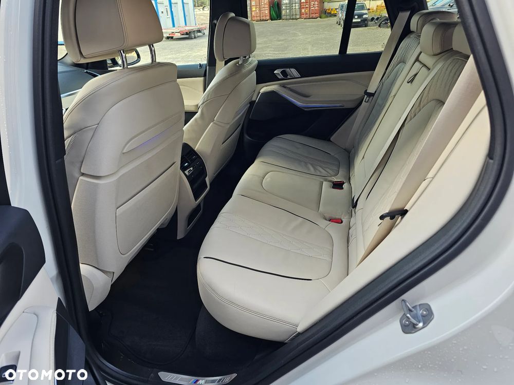BMW X5 - 32
