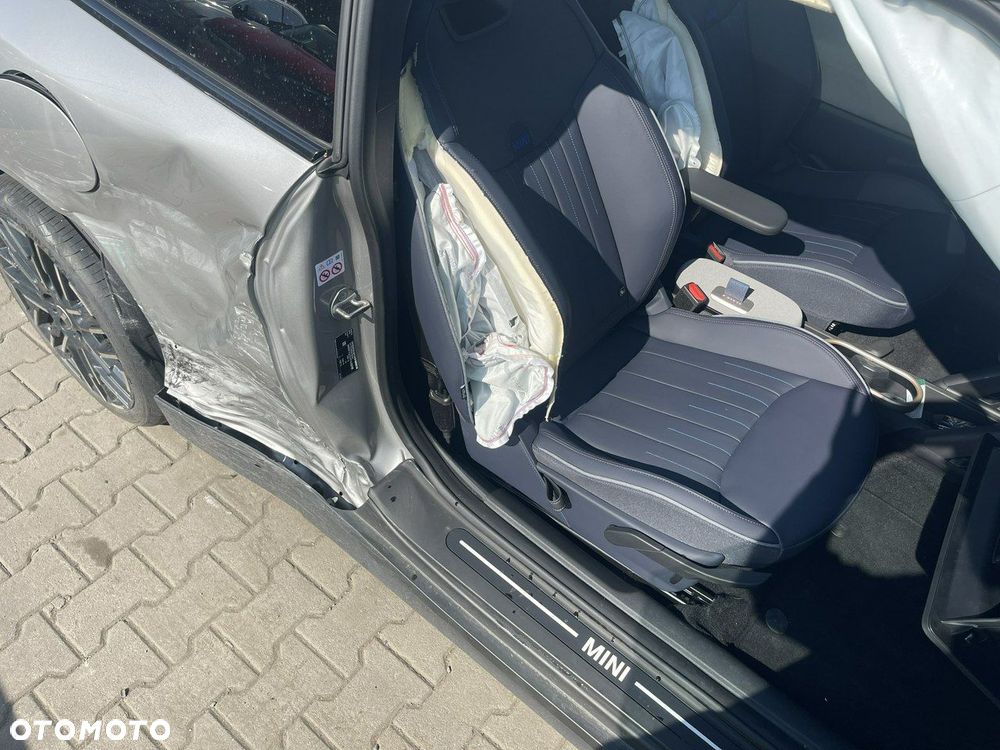 MINI Cooper E 40.7 Linia Essential - 5