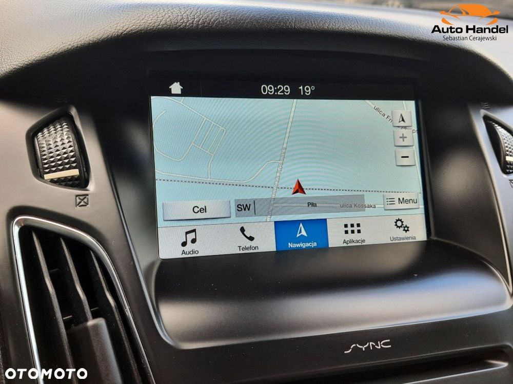 Ford Focus 1.0 EcoBoost STart-Stopp-System TITANIUM - 28