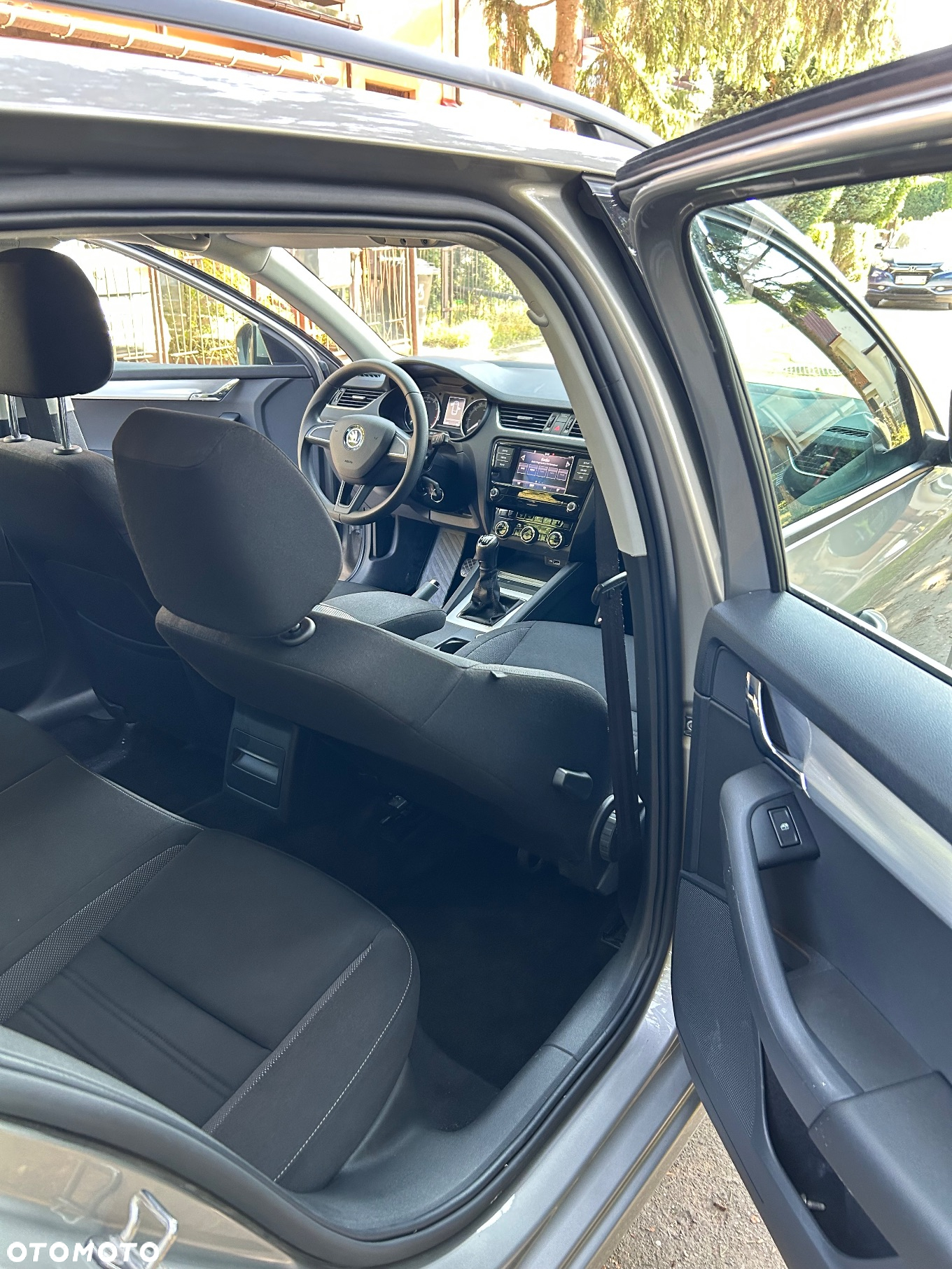 Skoda Octavia 1.5 TSI ACT Active - 11