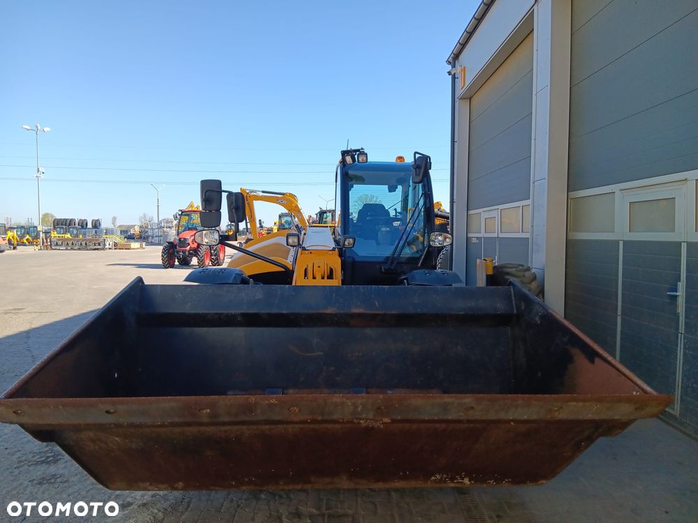 JCB 542-70 Agri - 2
