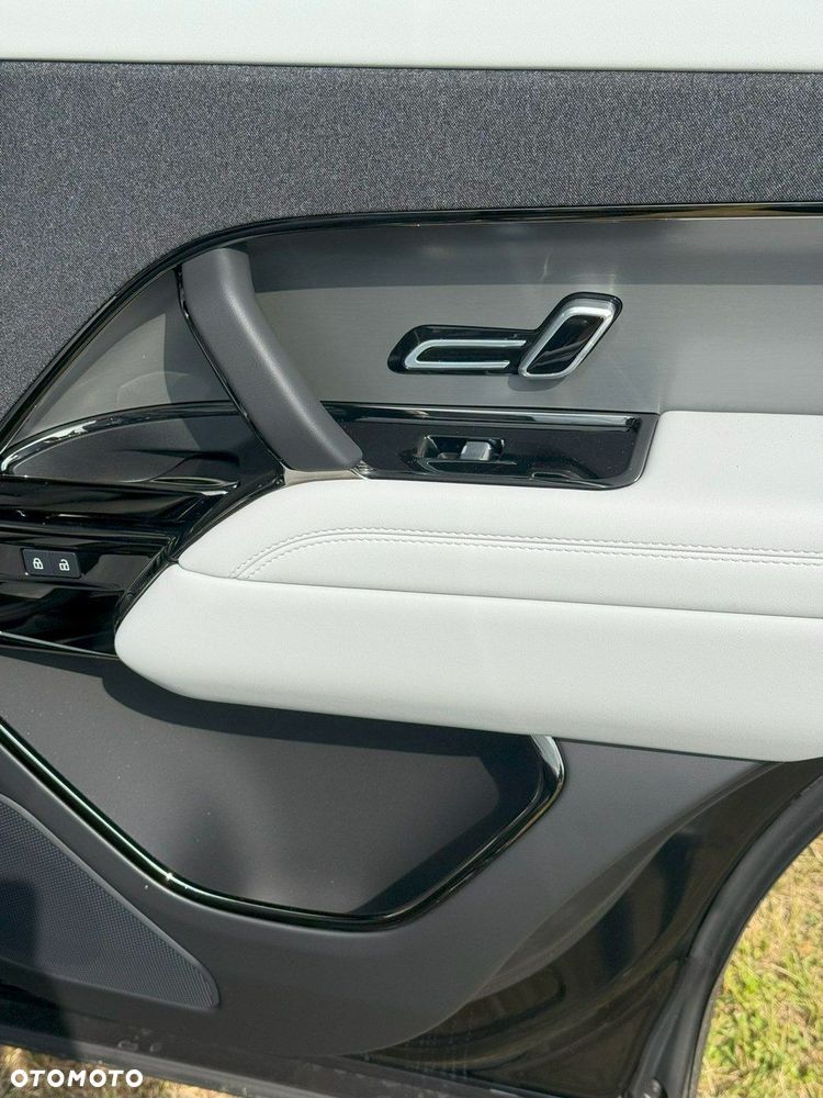 Land Rover Range Rover Sport - 11