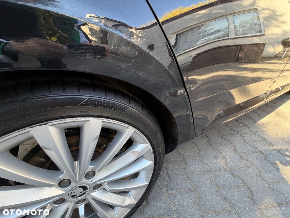 Skoda Superb 2.0 TDI L&K DSG - 12