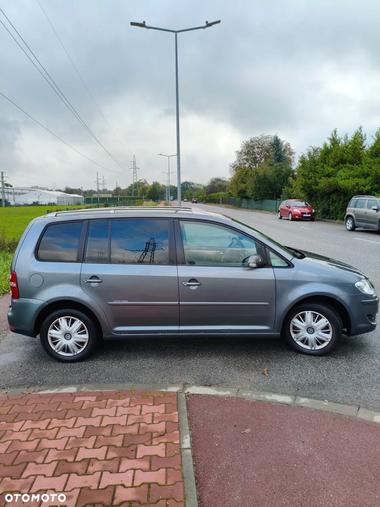 Volkswagen Touran 1.6 Trendline - 23