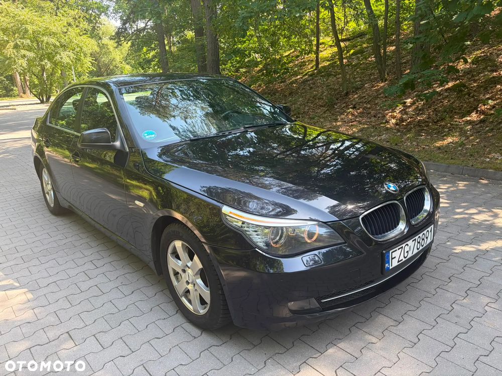 BMW Seria 5 520d Edition Exclusive - 8