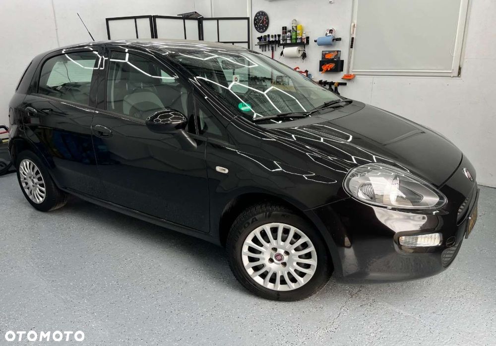 Fiat Grande Punto - 12