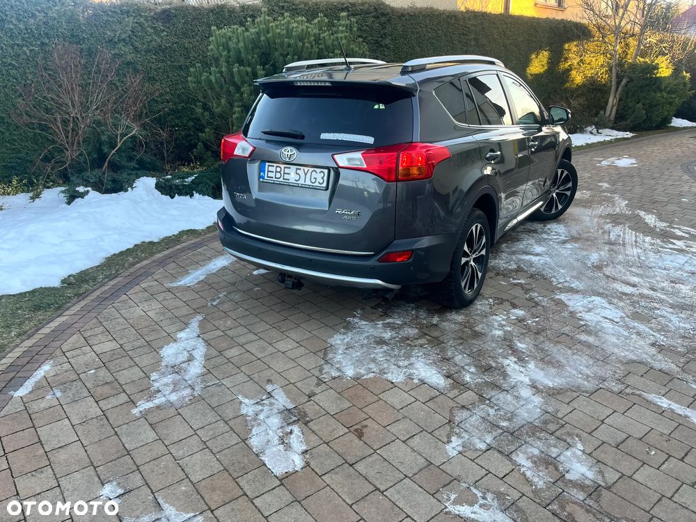 Toyota RAV4 2.0 D-4D Active - 5
