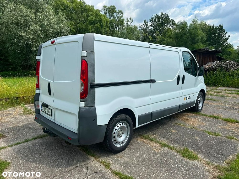 Renault Trafic 2.0 diesel 115kM 2011 rok, automat, WEBASTO, HAK, STAN BARDZO DOBRY!!! - 10
