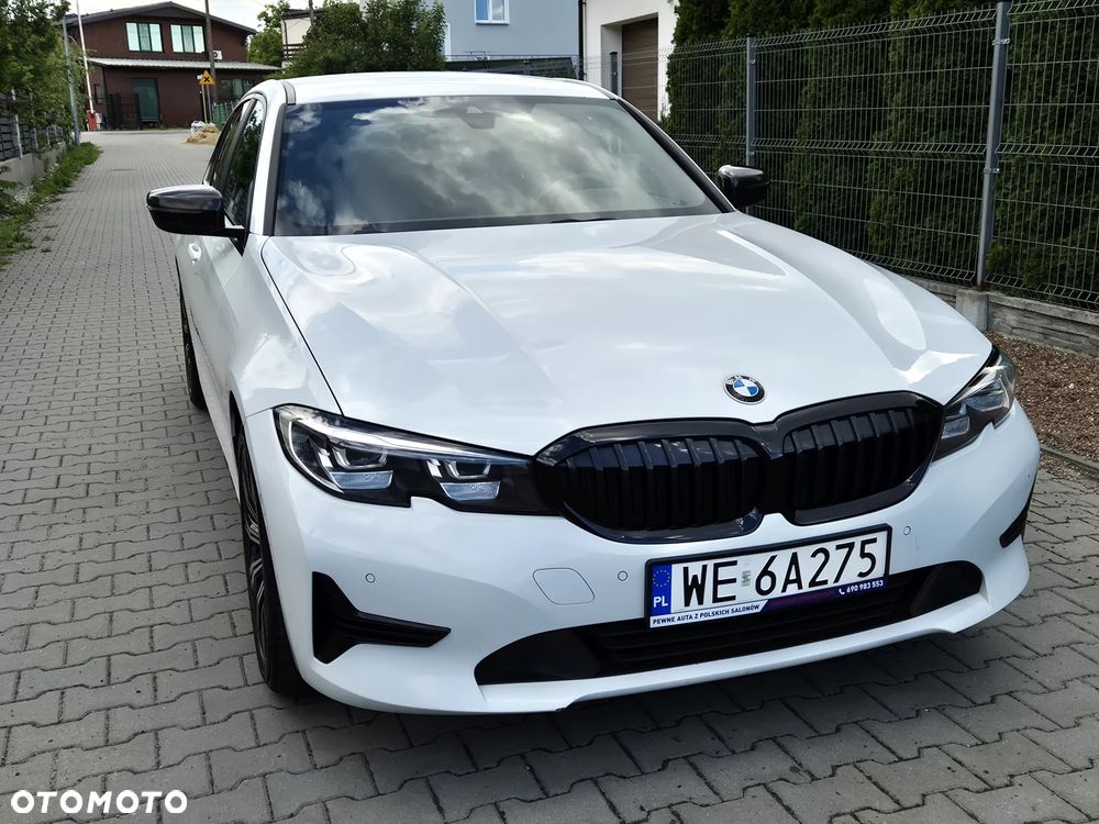 BMW Seria 3 318i Sport Line - 16