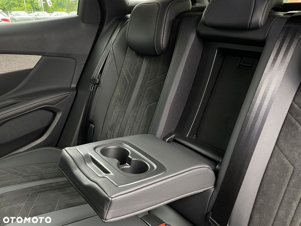 Peugeot 3008 1.5 BlueHDi GT Pack S&S EAT8 - 35