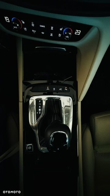 Opel Insignia - 12