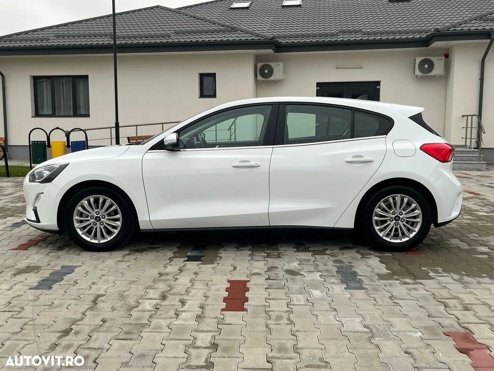 Ford Focus 1.5 EcoBlue Titanium Business - 11