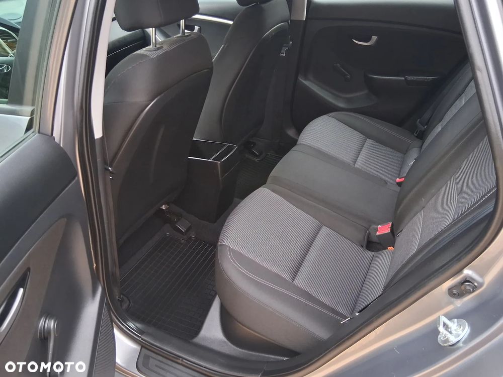 Hyundai i30 - 15