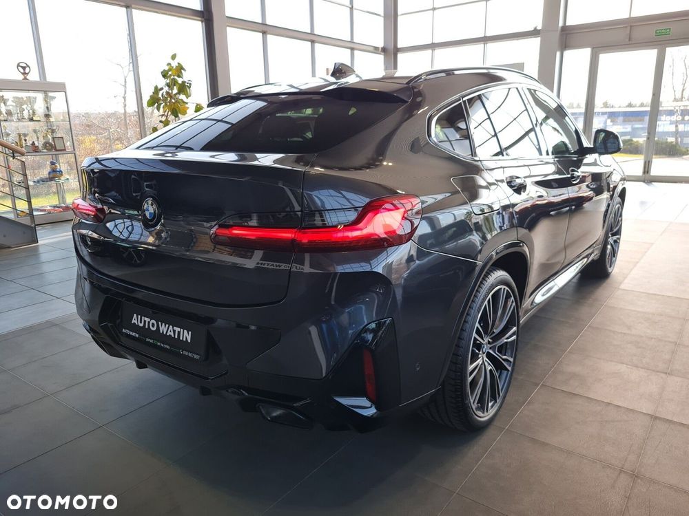 BMW X4 - 4