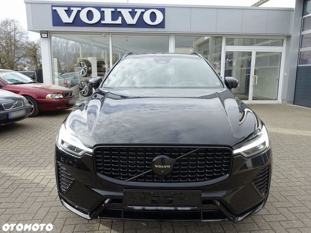 Volvo XC 60 B5 B AWD Plus Black Edition - 6