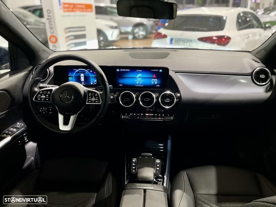 Mercedes-Benz GLA 250 e 8G-DCT Progressive - 31