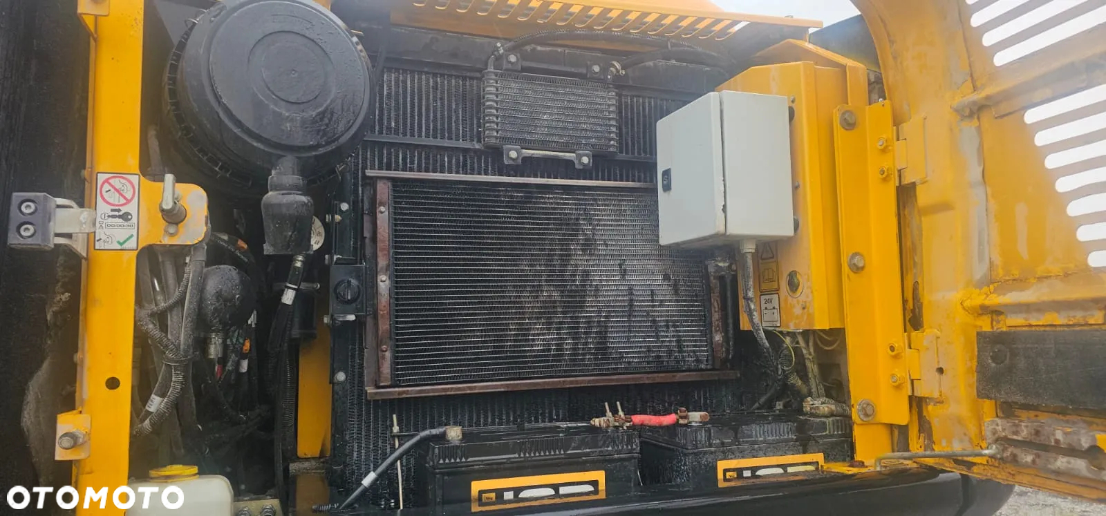 JCB JS 175W+ - 15
