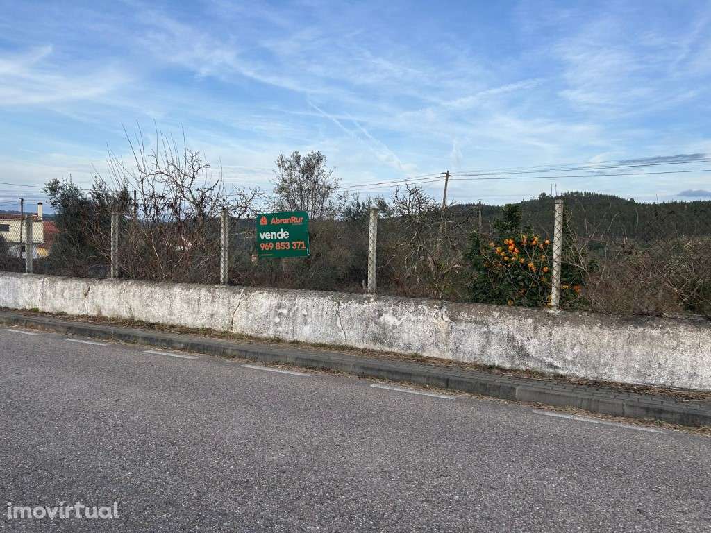 Terreno urbano - Grande imagem: 3/12