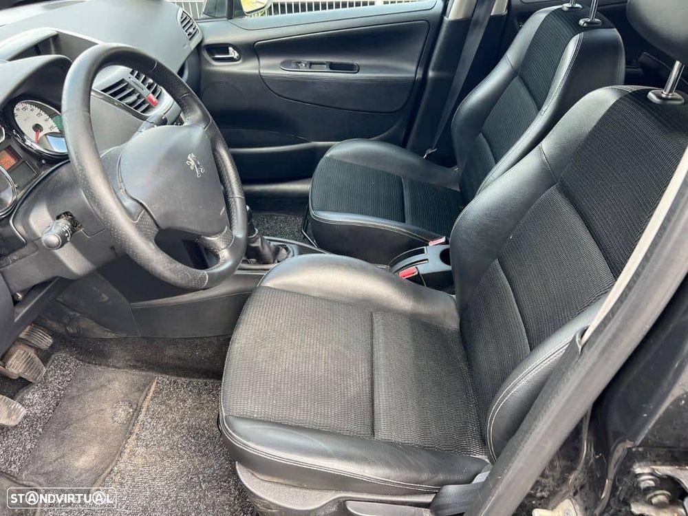 Peugeot 207 1.6 THP 16V GT - 6