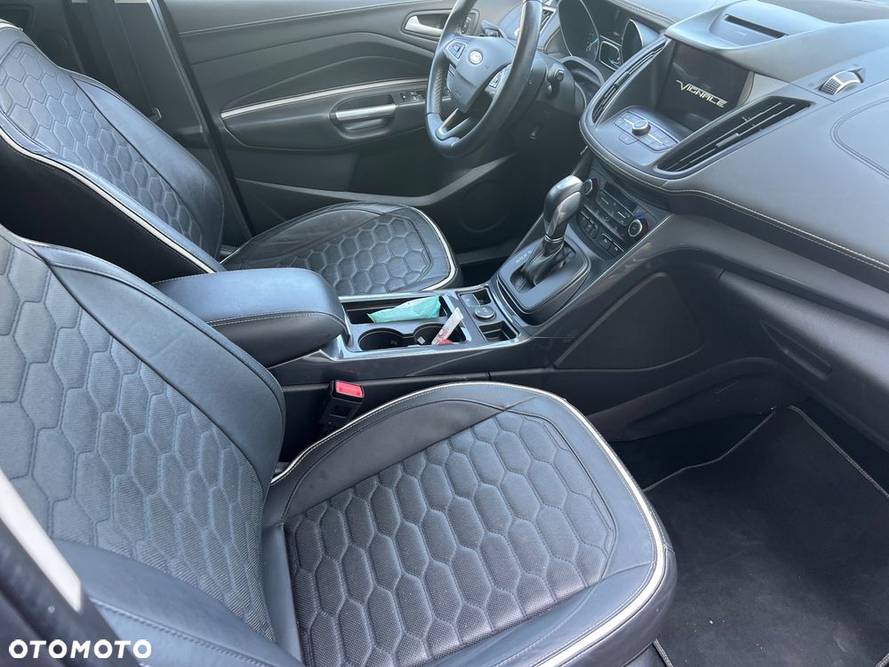Ford Kuga 2.0 TDCi 4x4 Vignale - 17