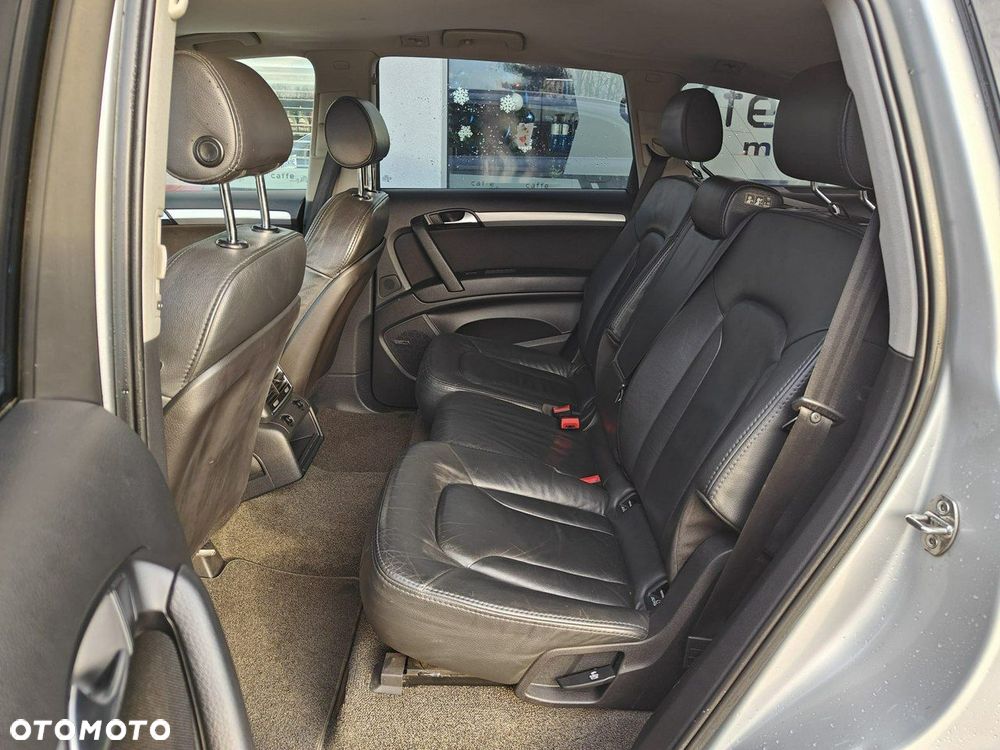 Audi Q7 - 11