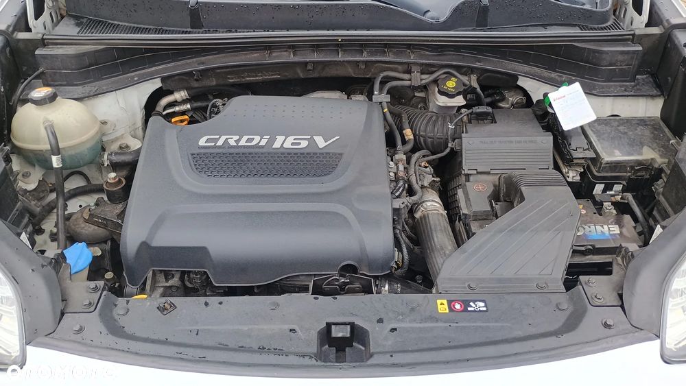 Kia Sportage 2.0 CRDI Business Line 4WD - 22