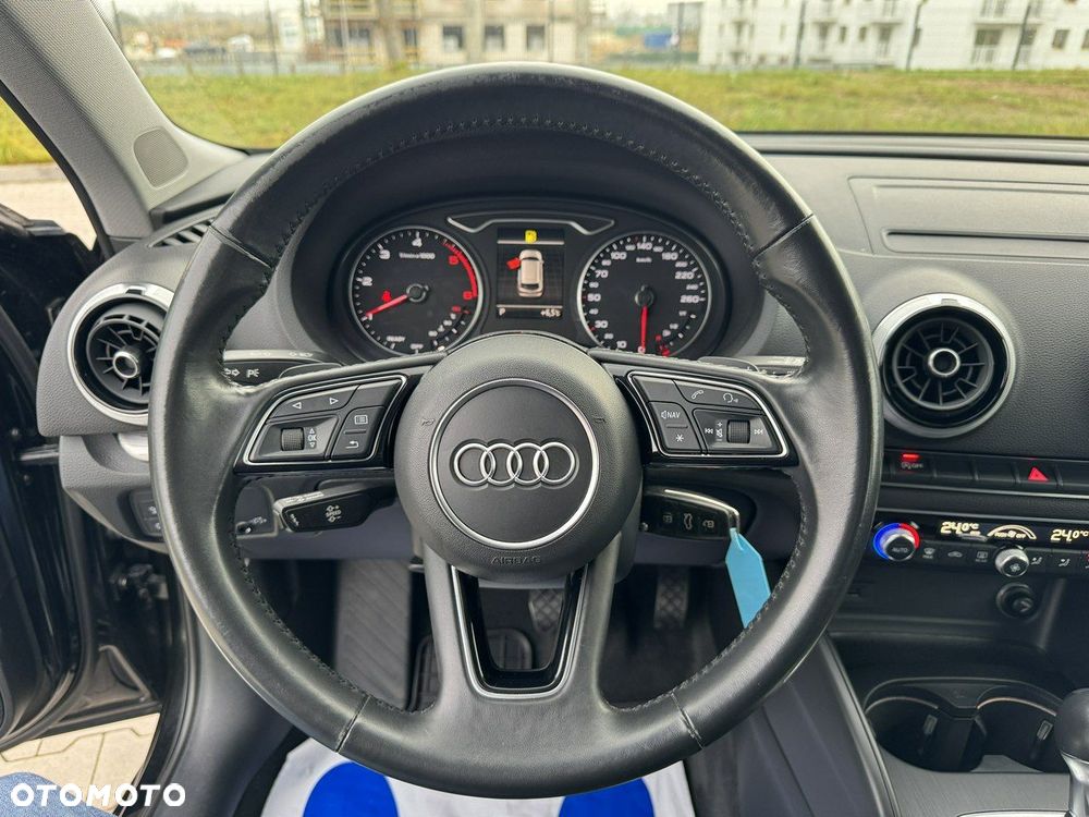 Audi A3 Sportback 1.6 TDI Sport S tronic - 19