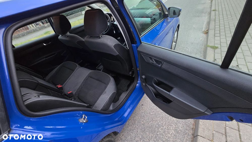 Skoda Fabia 1.0 Ambition - 8