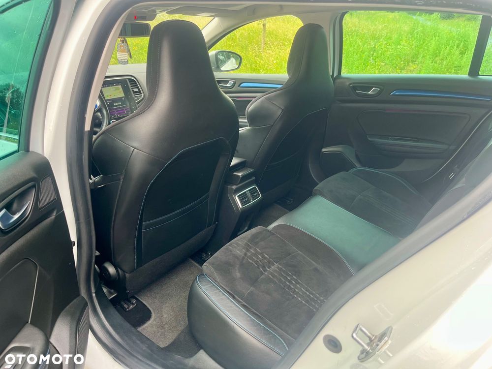 Renault Megane ENERGY dCi 165 EDC GT - 15