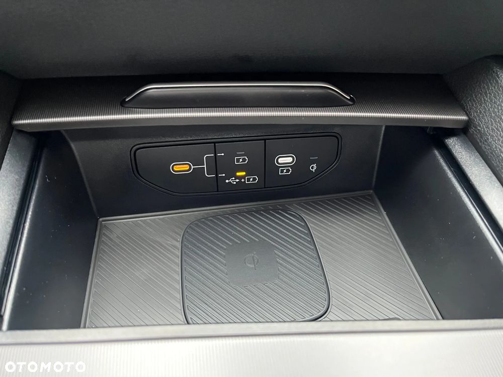 Kia Sportage 1.6 T-GDI HEV L 2WD - 33