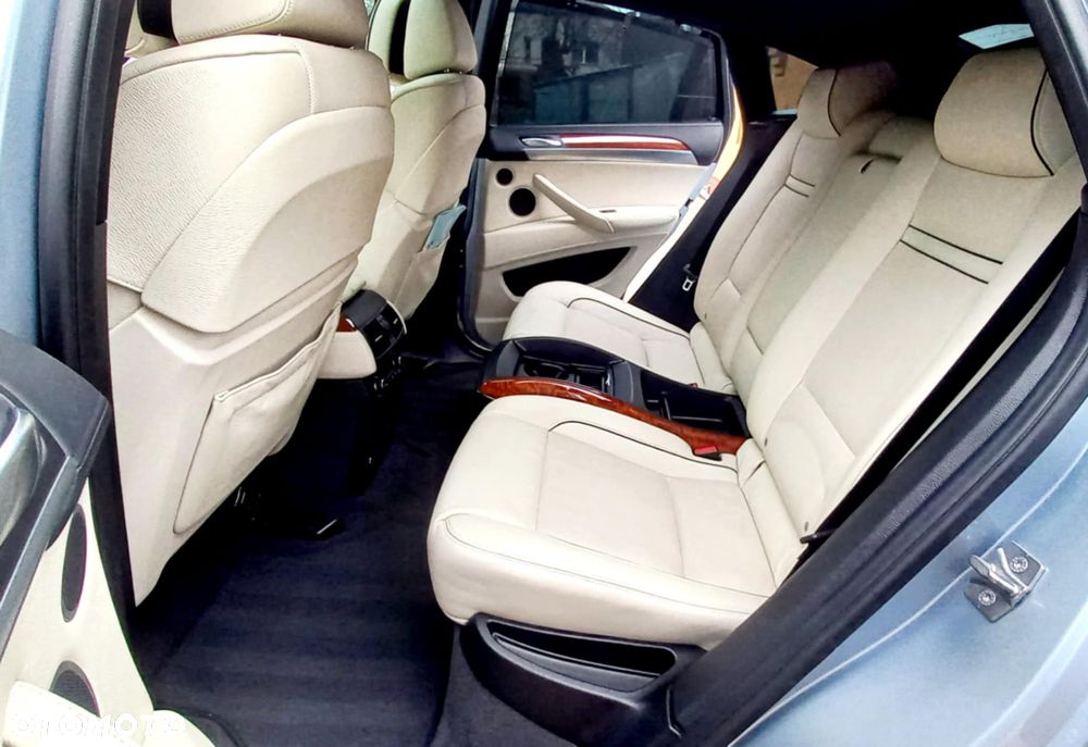 BMW X6 - 18