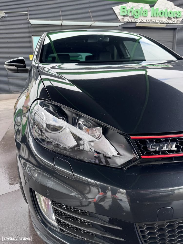 VW Golf 2.0 TSi GTI EDITION 35 DSG - 11