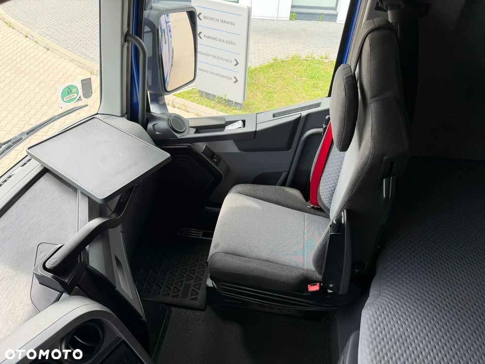Renault T480 TC - 17