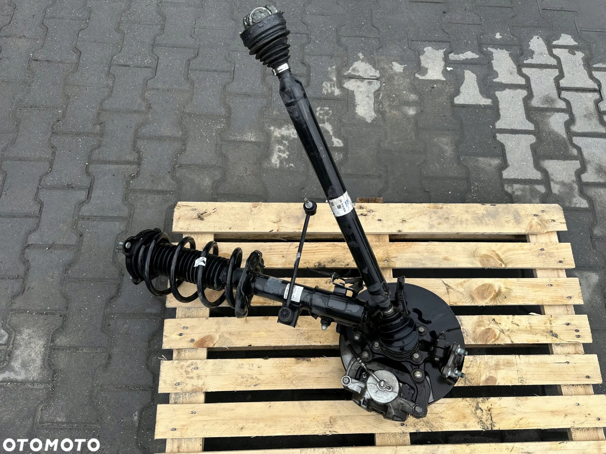 HYUNDAI TUCSON III CRDI 2019 PRAWY MCPHERSON ZWROTNICA ORYGINAŁ 54660-D7520 - 3