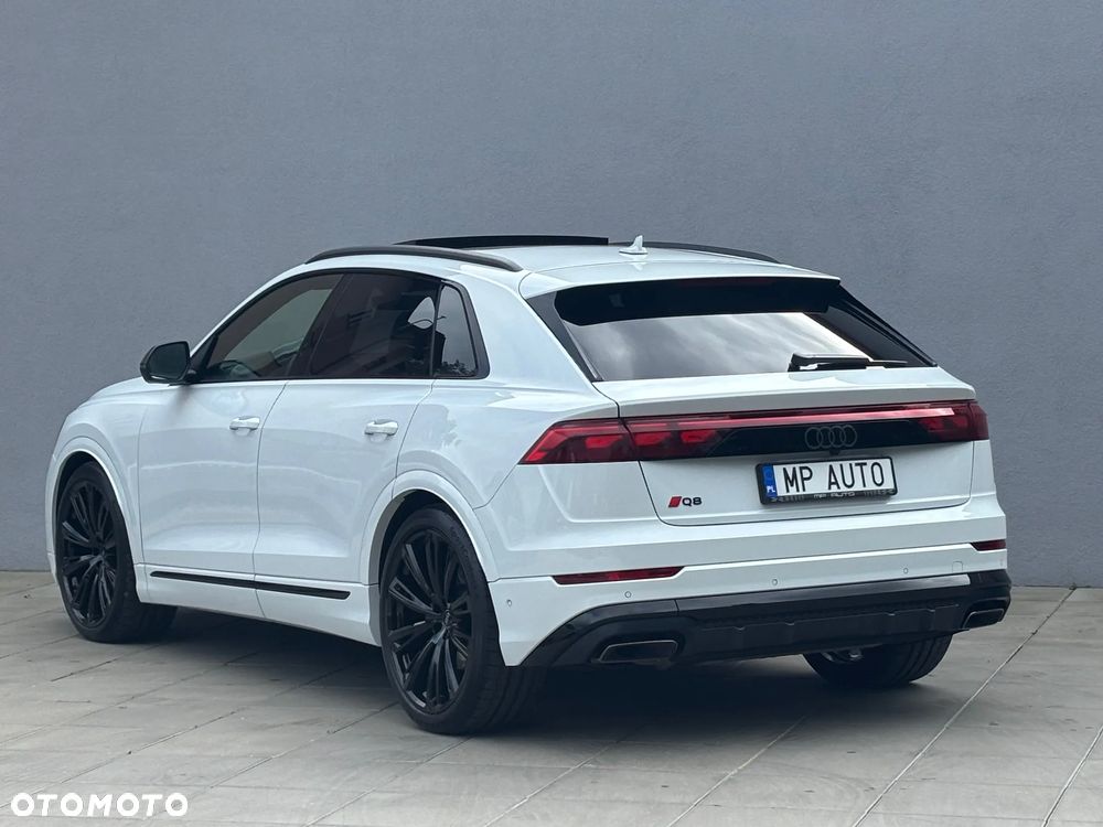 Audi Q8 - 4