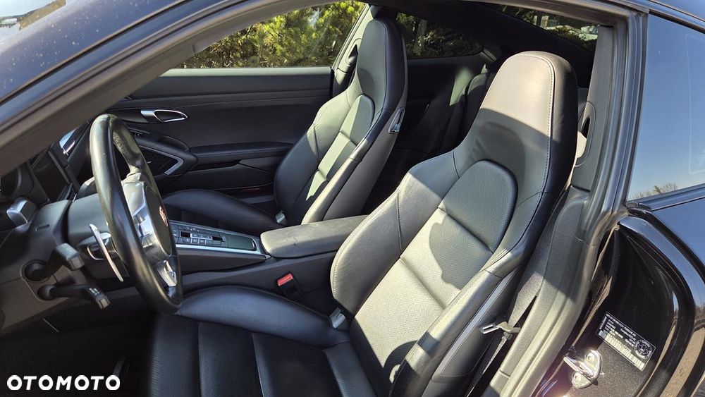 Porsche 911 Carrera PDK Black Edition - 15